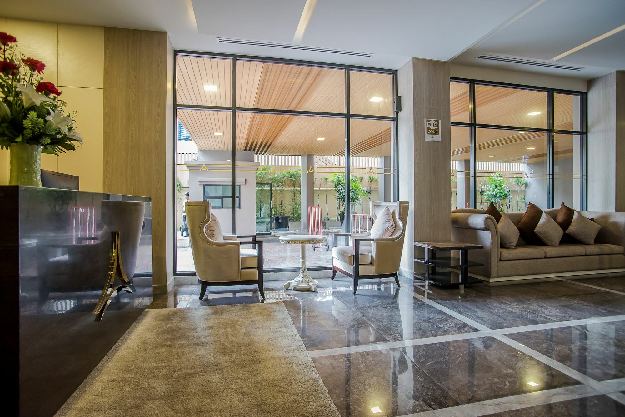 Metropolis Suites Bangkok, Tapestry Collection By Hilton מראה חיצוני תמונה