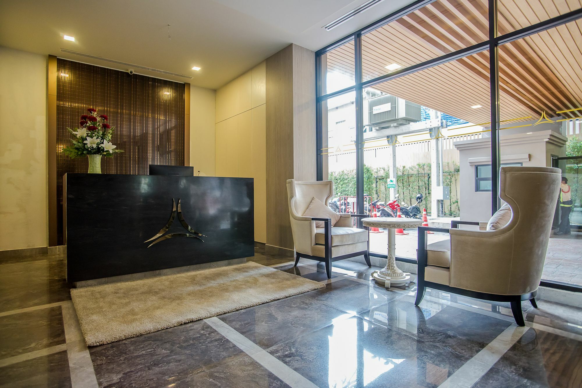 Metropolis Suites Bangkok, Tapestry Collection By Hilton מראה חיצוני תמונה
