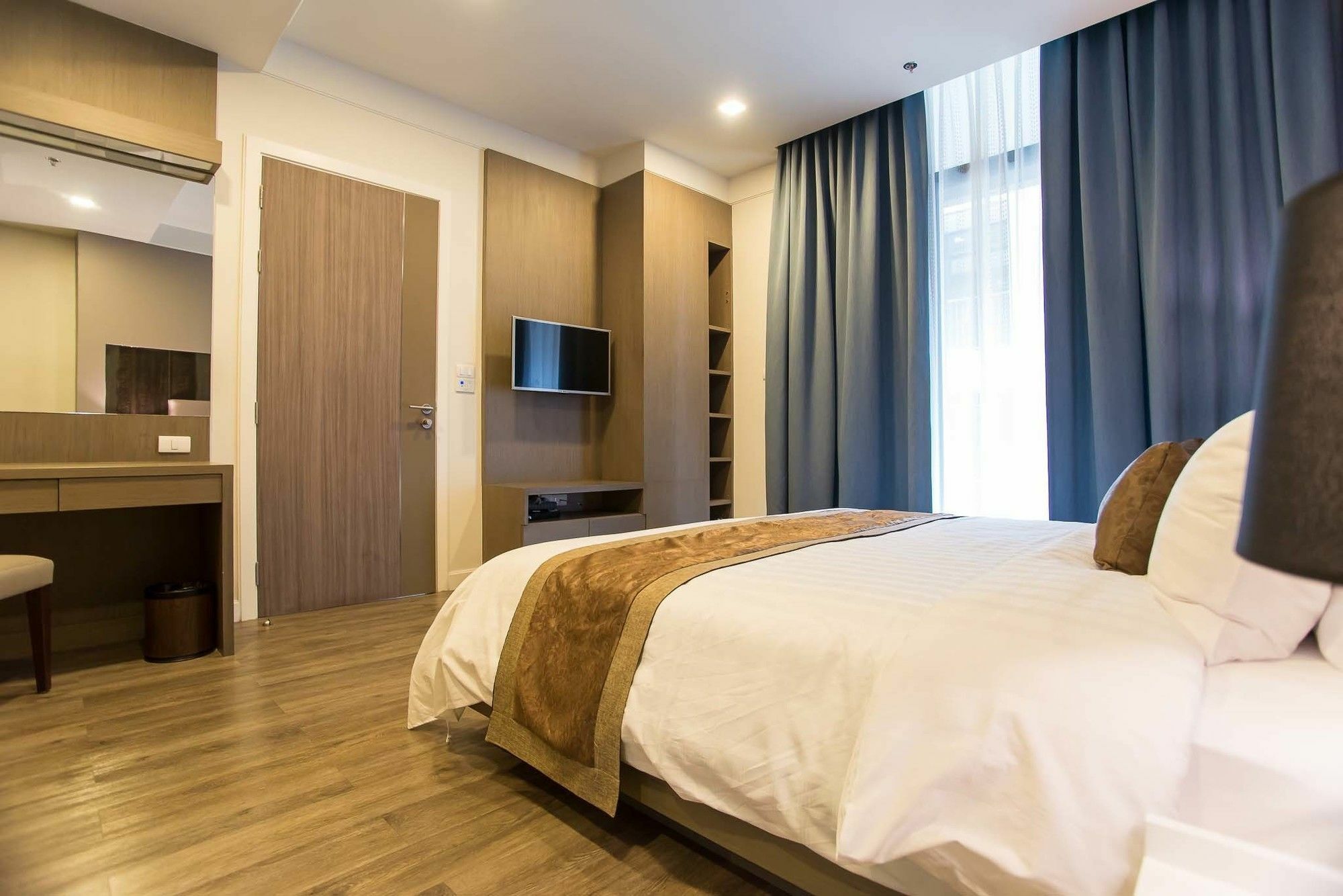 Metropolis Suites Bangkok, Tapestry Collection By Hilton מראה חיצוני תמונה